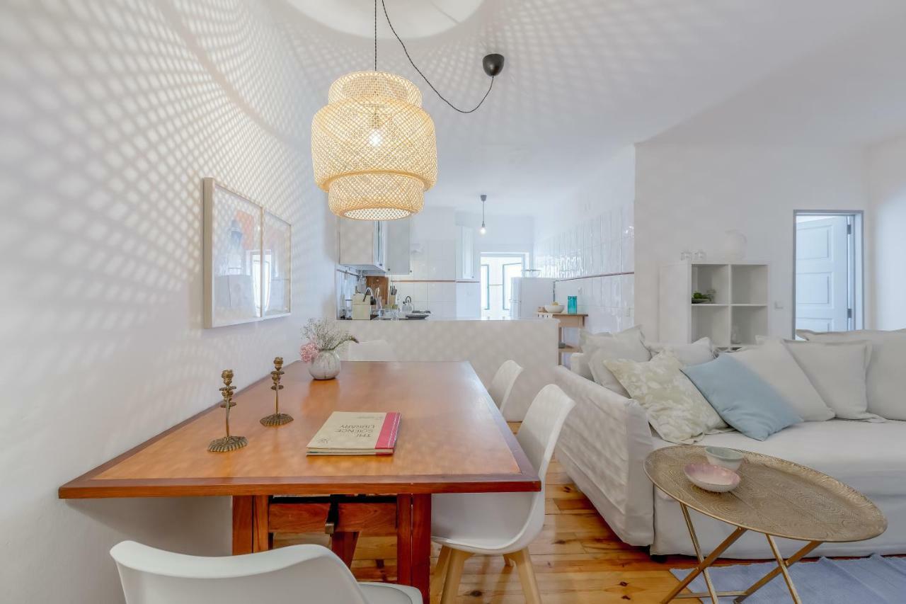 Bright & Spacious Alfama Apartment, By Timecooler Lisboa Kültér fotó